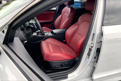 2023 Kia Stinger GT-Line