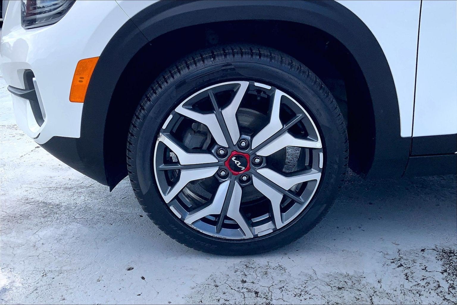 2023 Kia Seltos SX