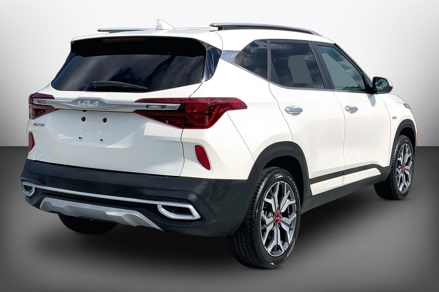2023 Kia Seltos SX