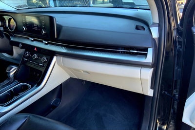 2024 Kia Carnival LX