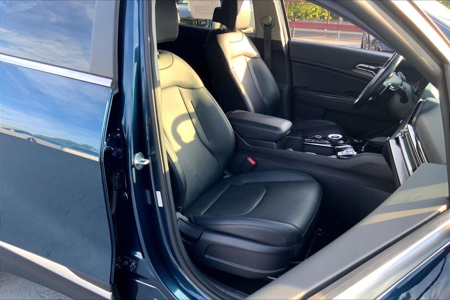 2023 Kia Sportage Hybrid EX