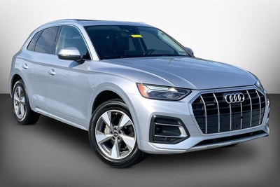 2023 Audi Q5 Premium Plus