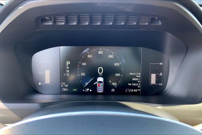 2018 Volvo XC90 Momentum