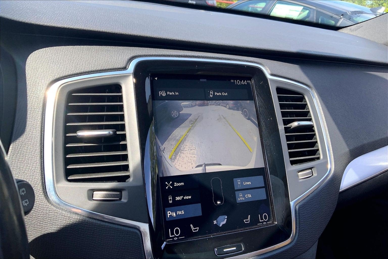 2018 Volvo XC90 Momentum