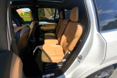 2018 Volvo XC90 Momentum