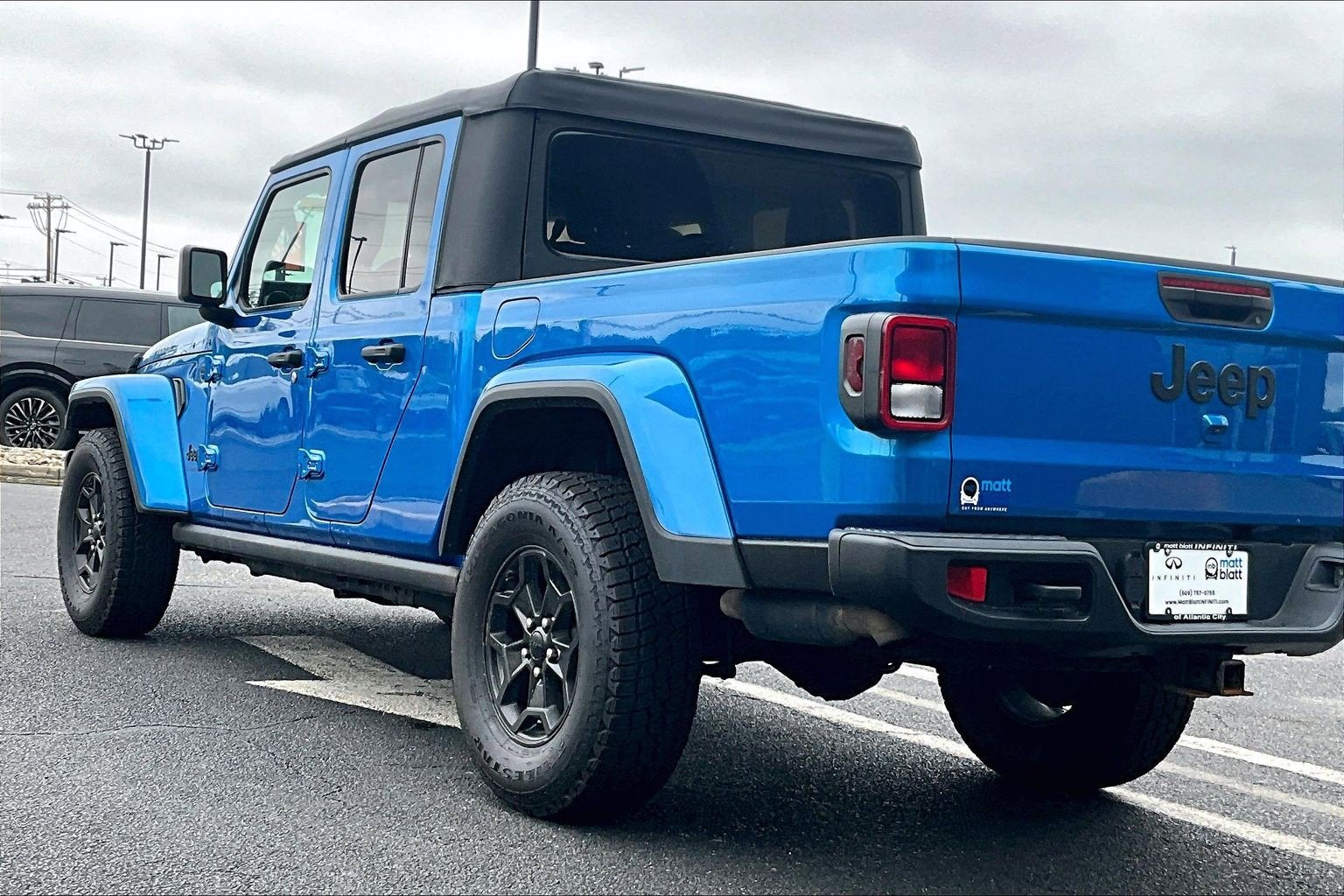 2021 Jeep Gladiator Willys