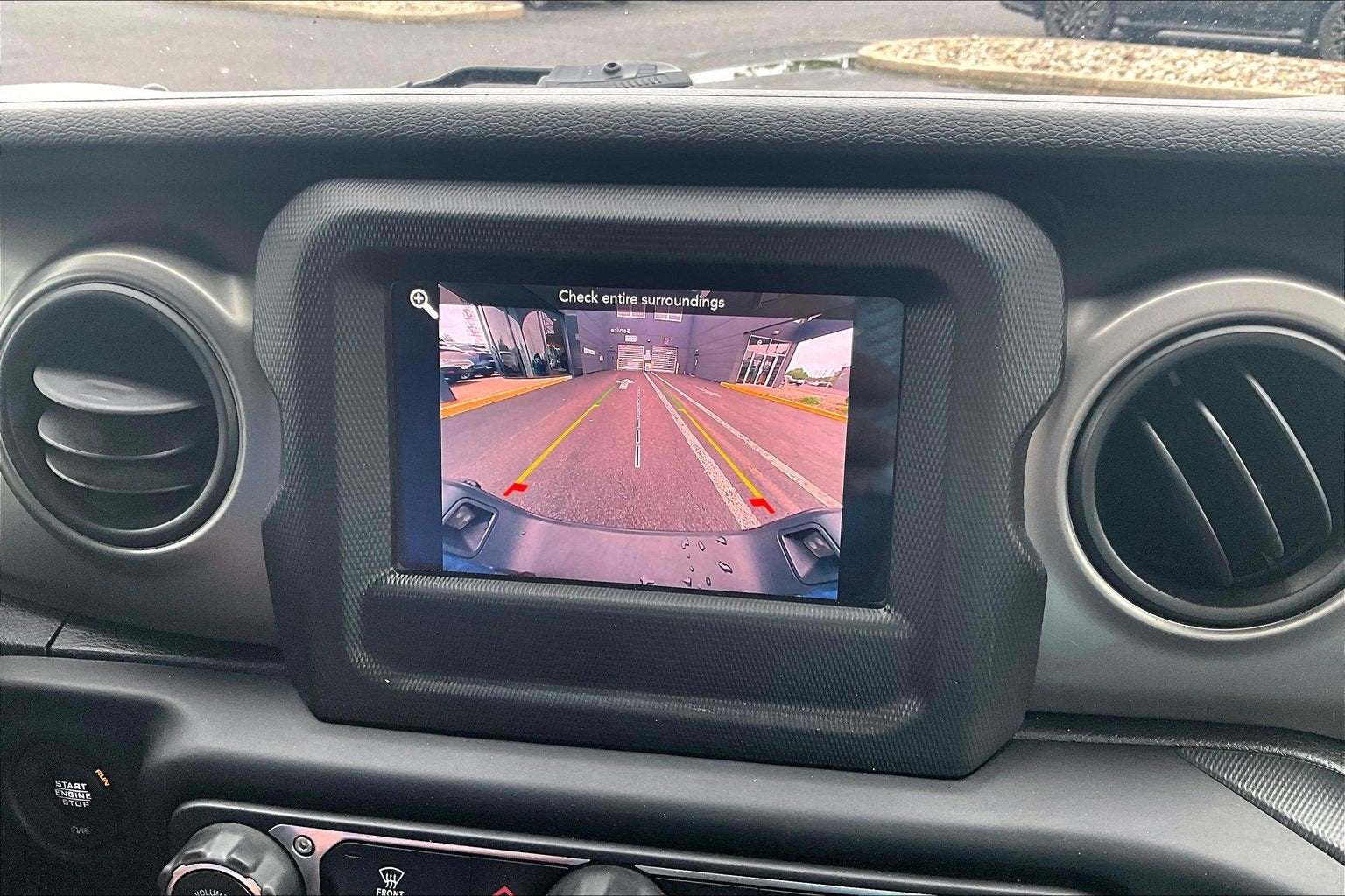 2021 Jeep Gladiator Willys