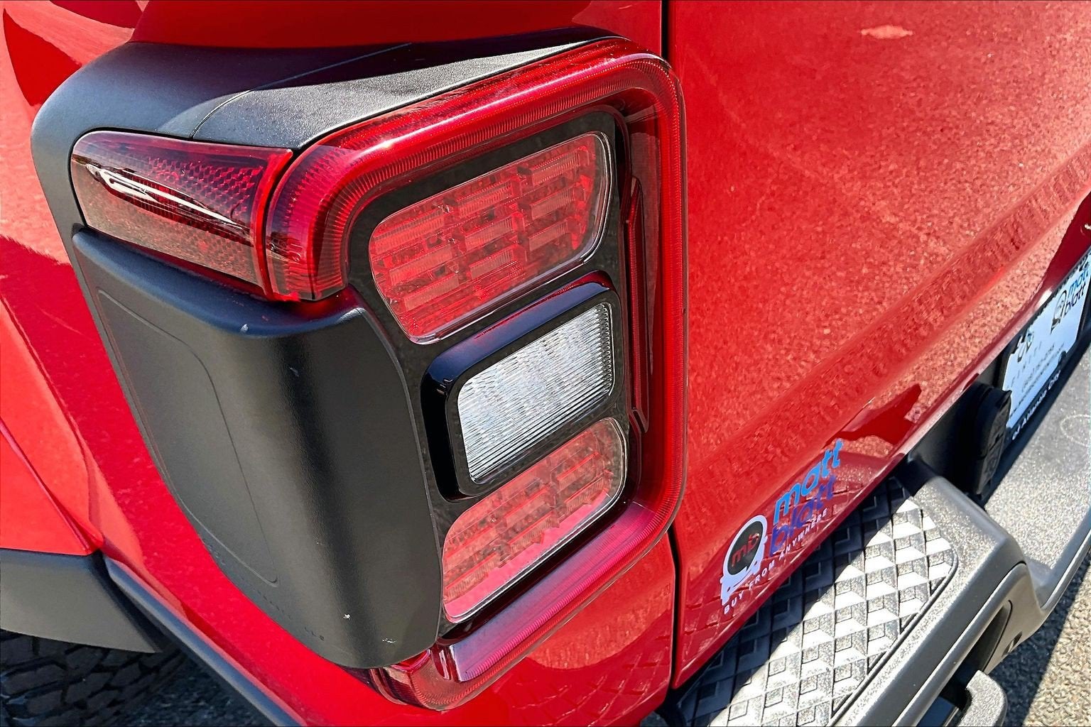 2021 Jeep Gladiator Willys