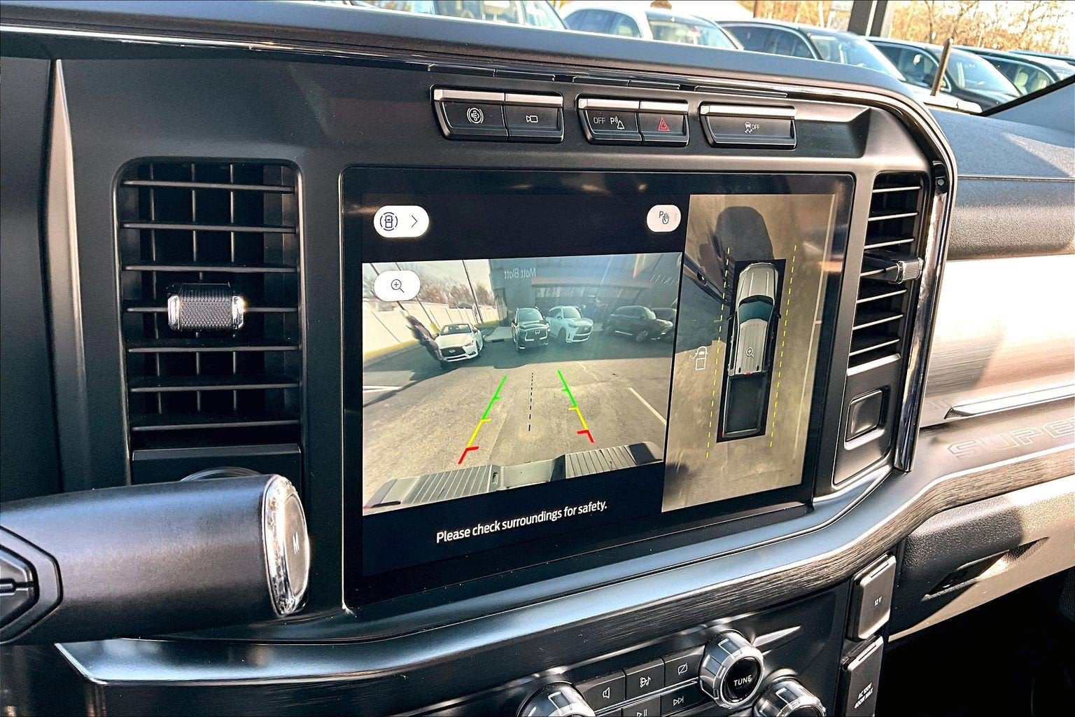 2023 Ford Super Duty F-350 SRW LARIAT