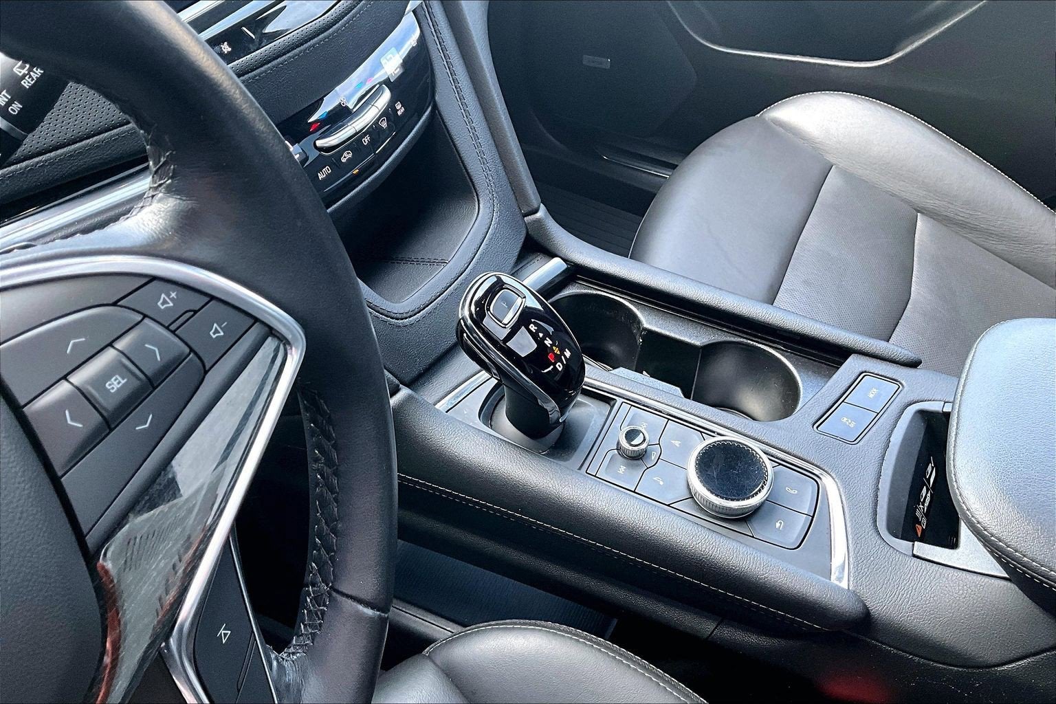 2023 Cadillac XT5 AWD Premium Luxury