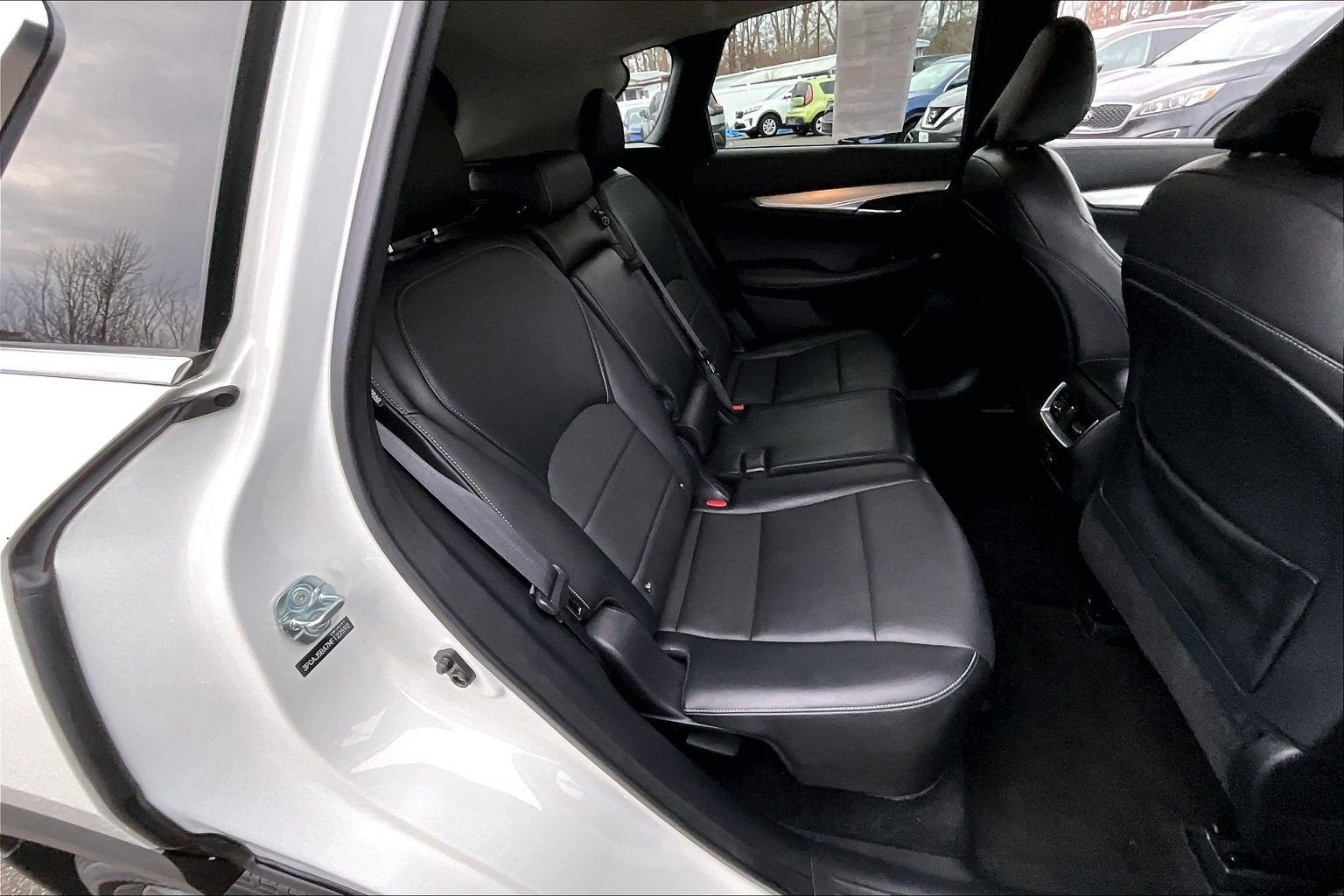 2021 INFINITI QX50 LUXE