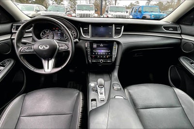 2022 INFINITI QX50 LUXE AWD