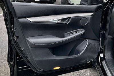 2022 INFINITI QX50 LUXE AWD