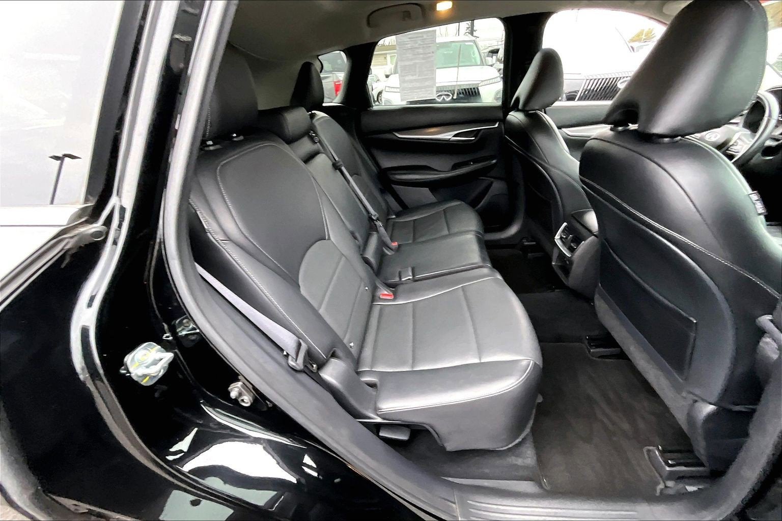 2022 INFINITI QX50 LUXE AWD