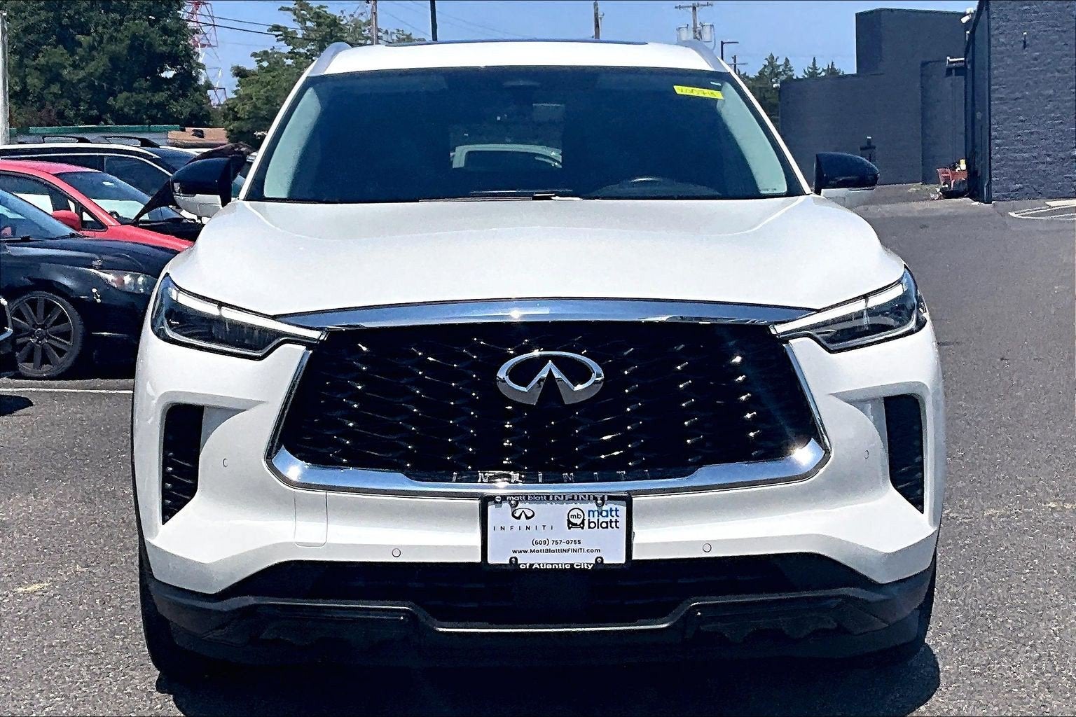 2023 INFINITI QX60 LUXE AWD