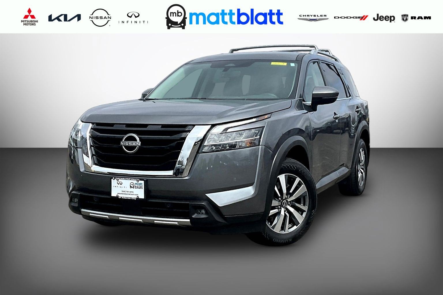 2024 Nissan Pathfinder SL