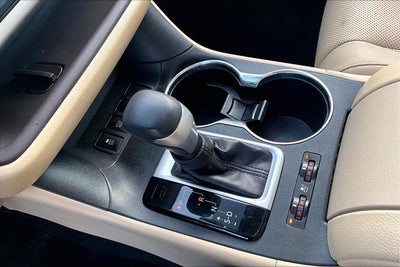 2019 Toyota Highlander Hybrid Limited Platinum