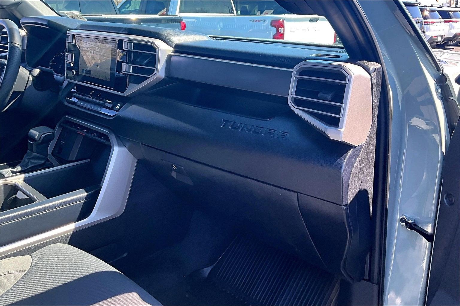 2026 Toyota Tundra 4WD SR5