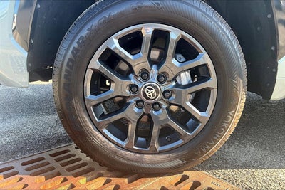 2025 Toyota Tundra 4WD Platinum Hybrid