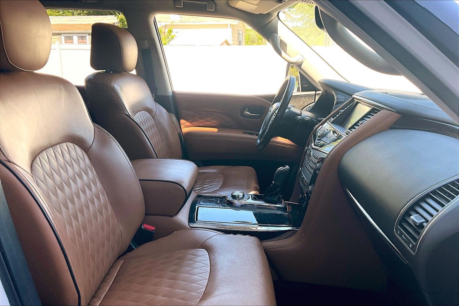 2019 INFINITI QX80 LUXE 4WD