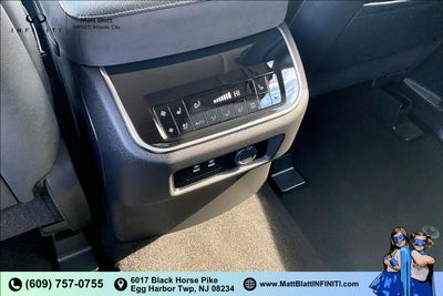 2025 INFINITI QX80 Sensory 4WD