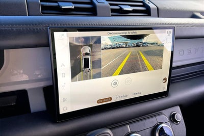 2023 Land Rover Defender X-Dynamic SE