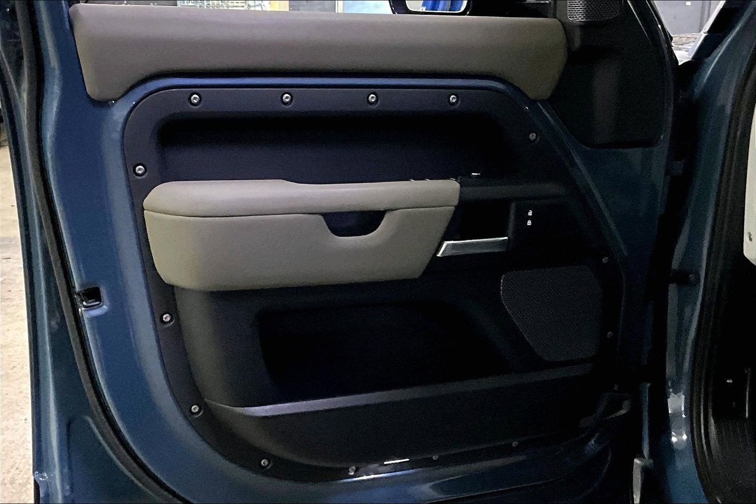 2020 Land Rover Defender S