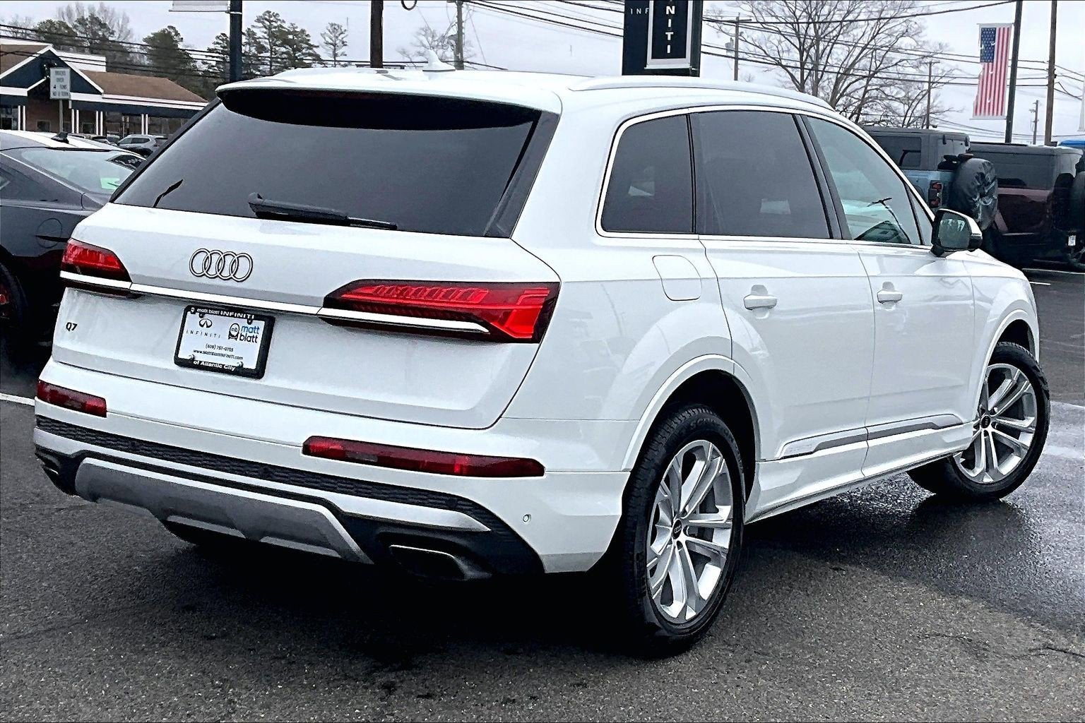 2025 Audi Q7 Premium Plus
