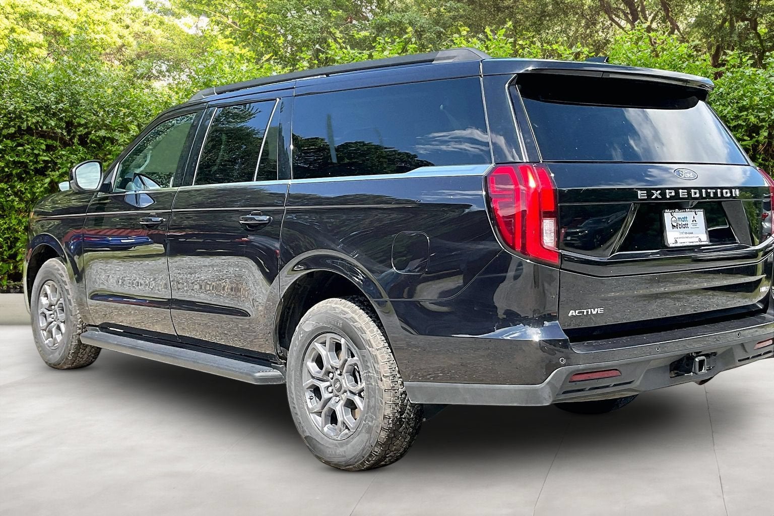 2025 Ford Expedition Max Active