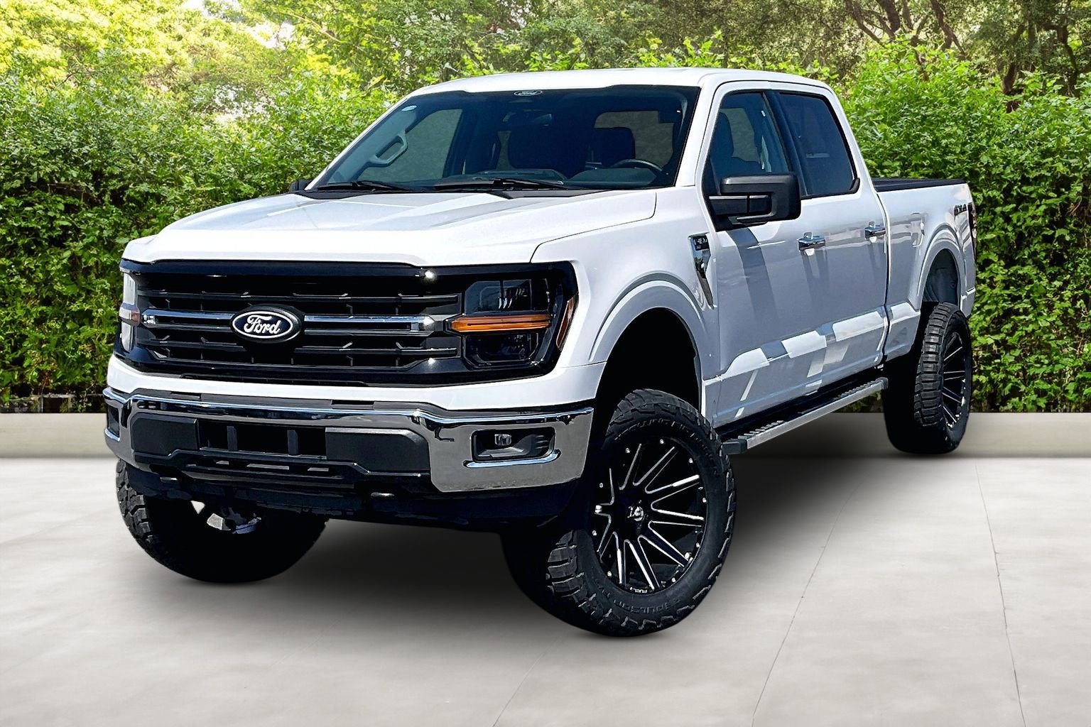 2025 Ford F-150 XLT 4x4 SuperCrew 5-1/2 Box's photo