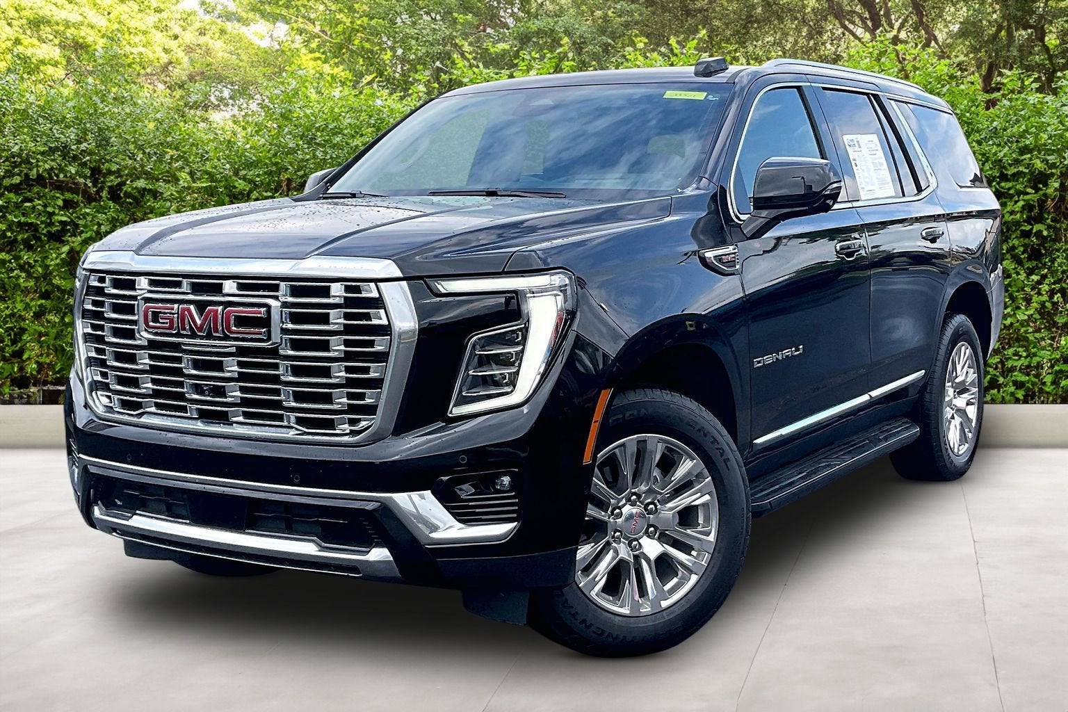 2025 GMC Yukon 4WD Denali's photo