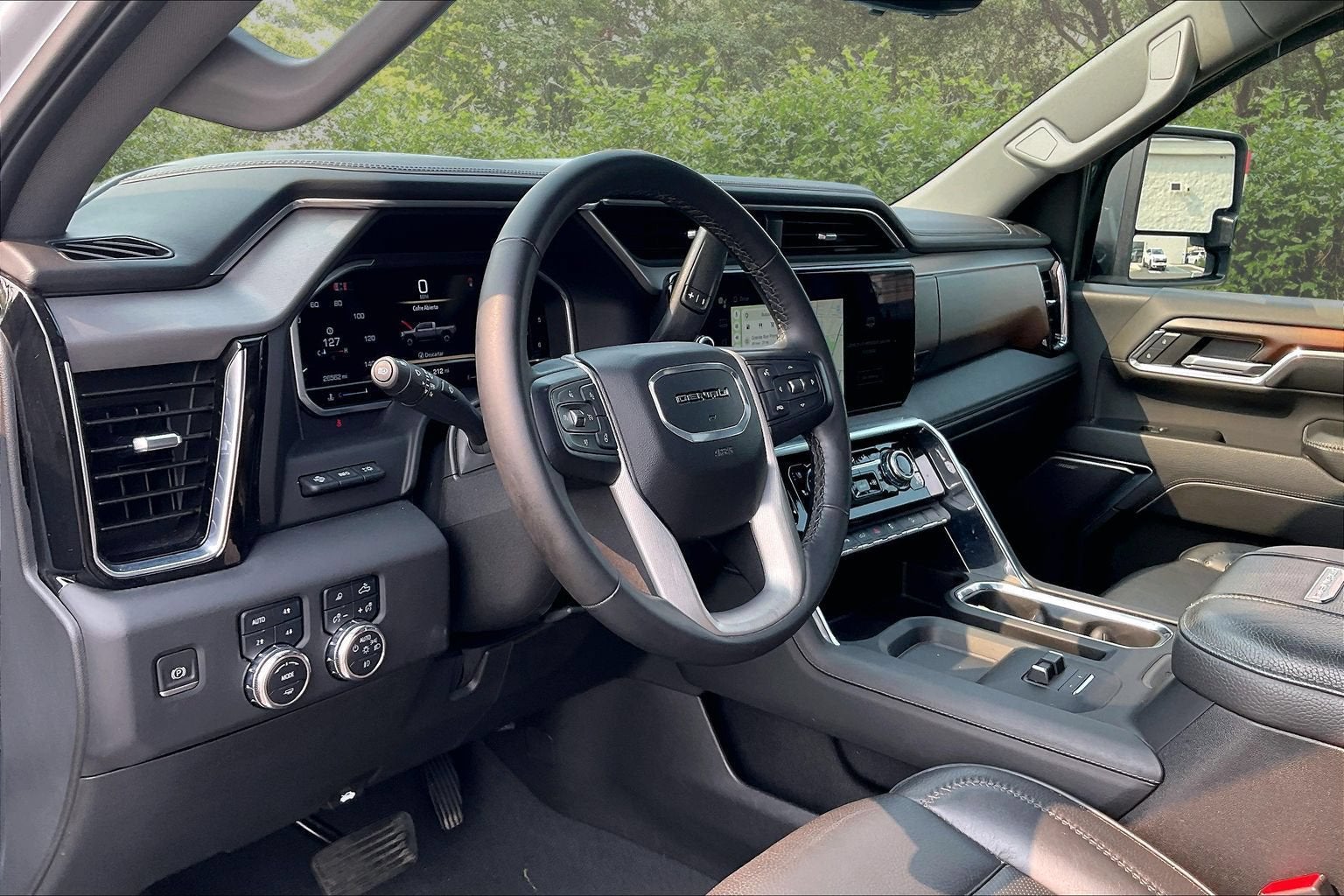 2024 GMC Sierra 2500HD Denali