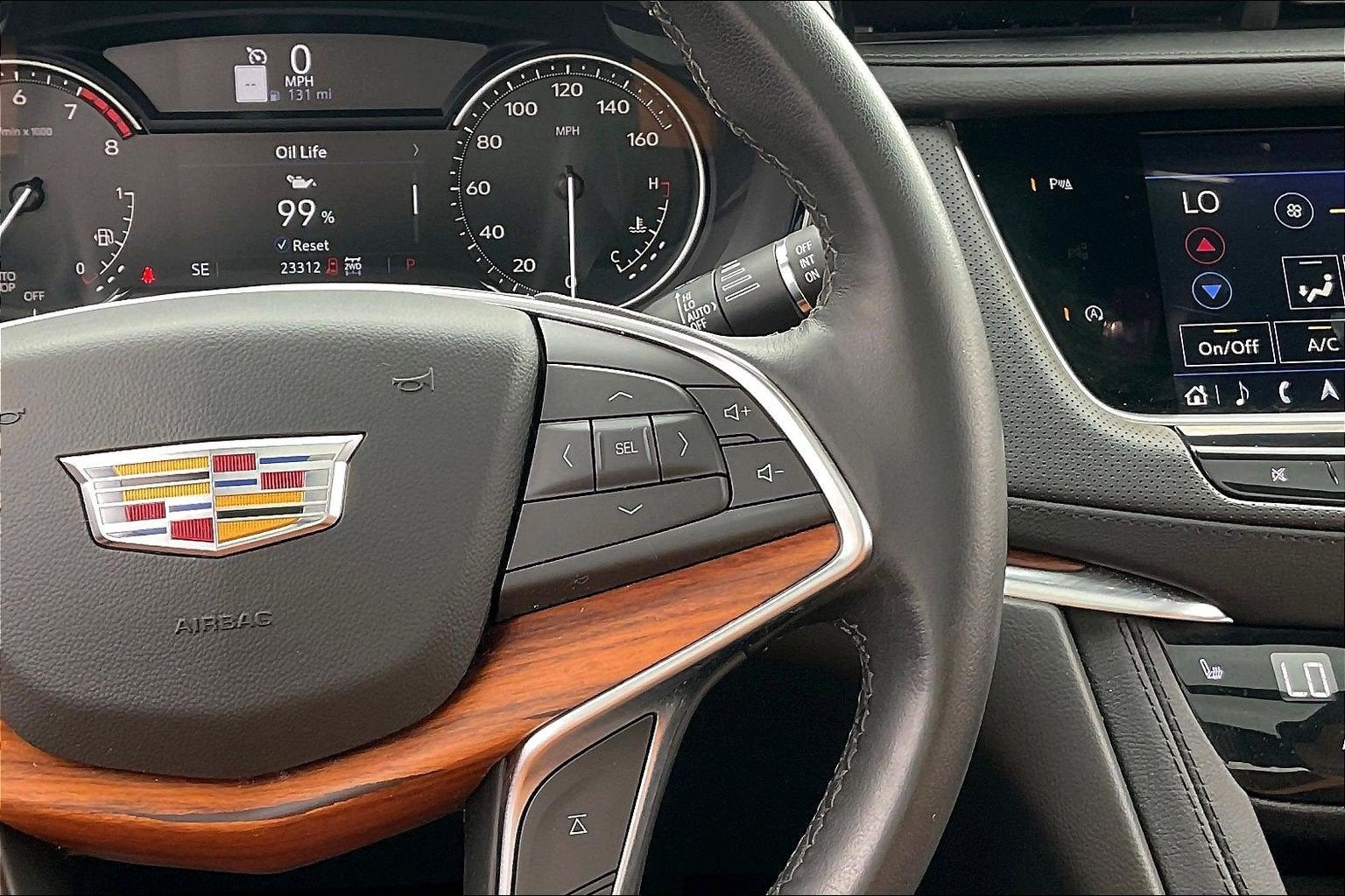 2024 Cadillac XT5 AWD Premium Luxury