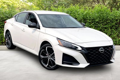 2023 Nissan Altima 2.5 SR
