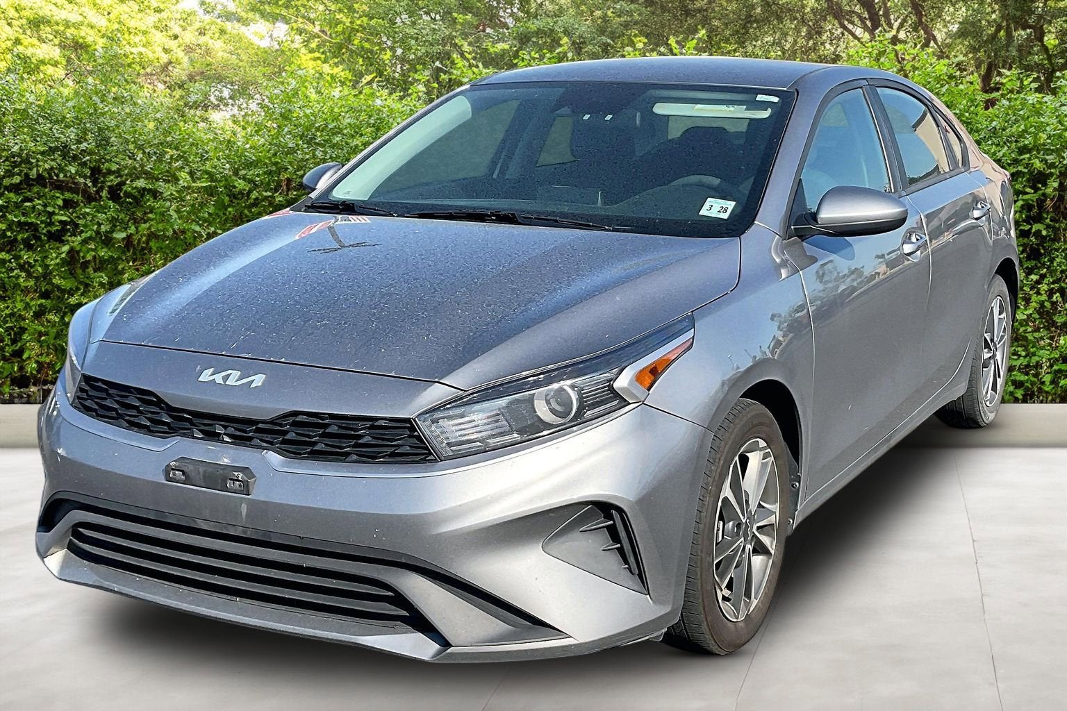 2023 Kia Forte LXS AT's photo