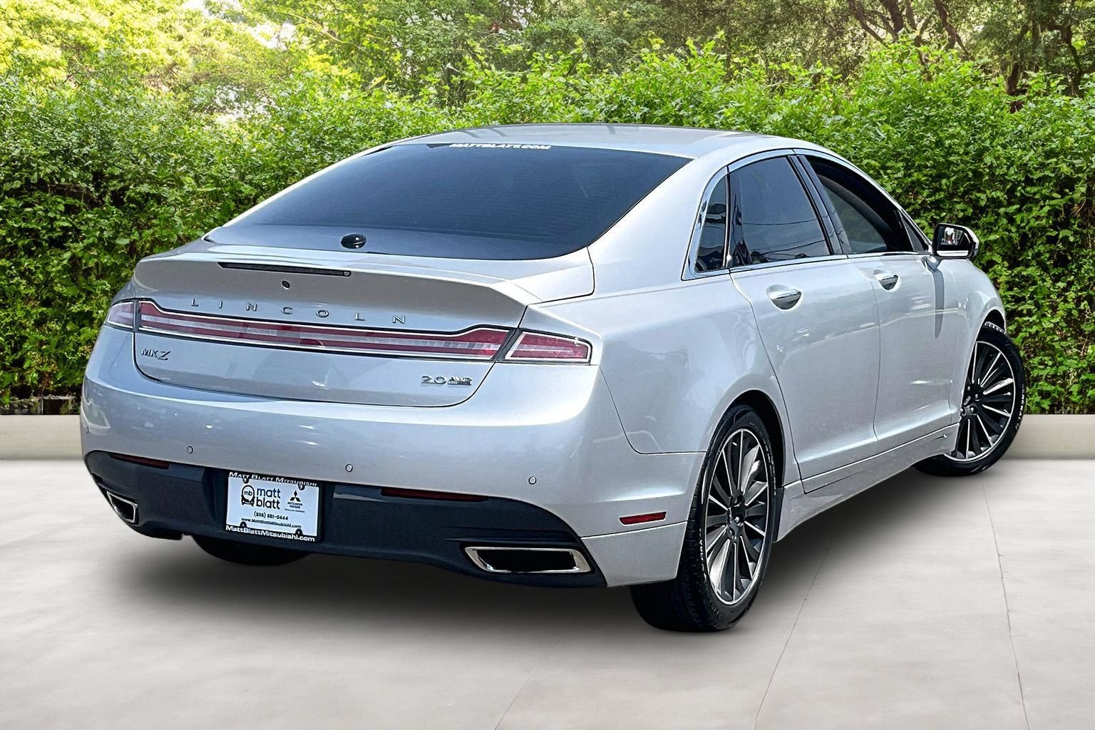 2016 Lincoln MKZ Base