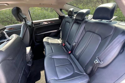 2016 Lincoln MKZ Base