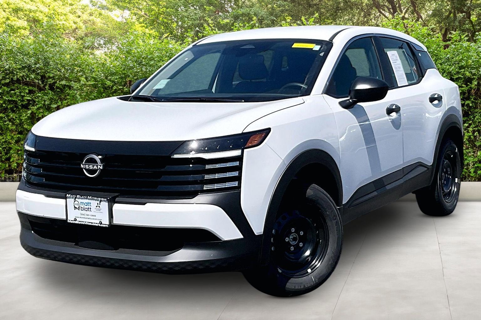 2026 Nissan Kicks 2.0 S's photo