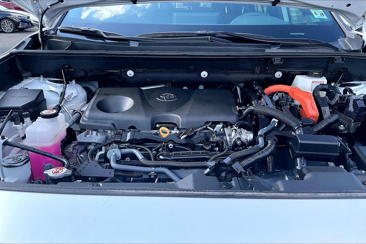 2023 Toyota RAV4 Hybrid SE
