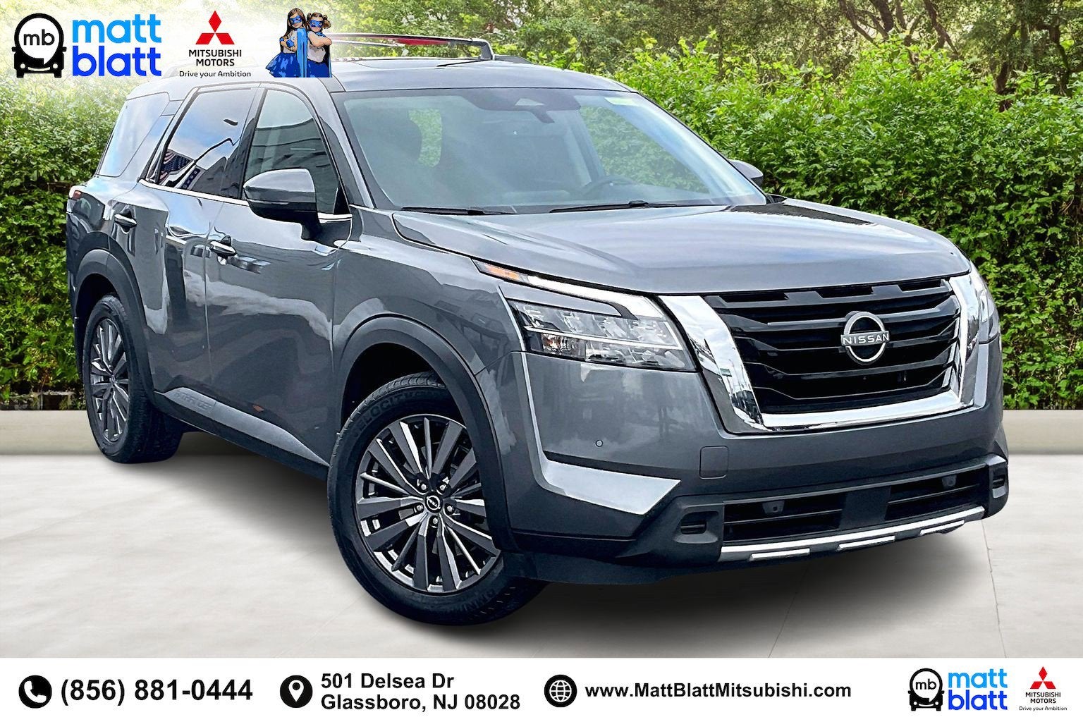 2023 Nissan Pathfinder SL