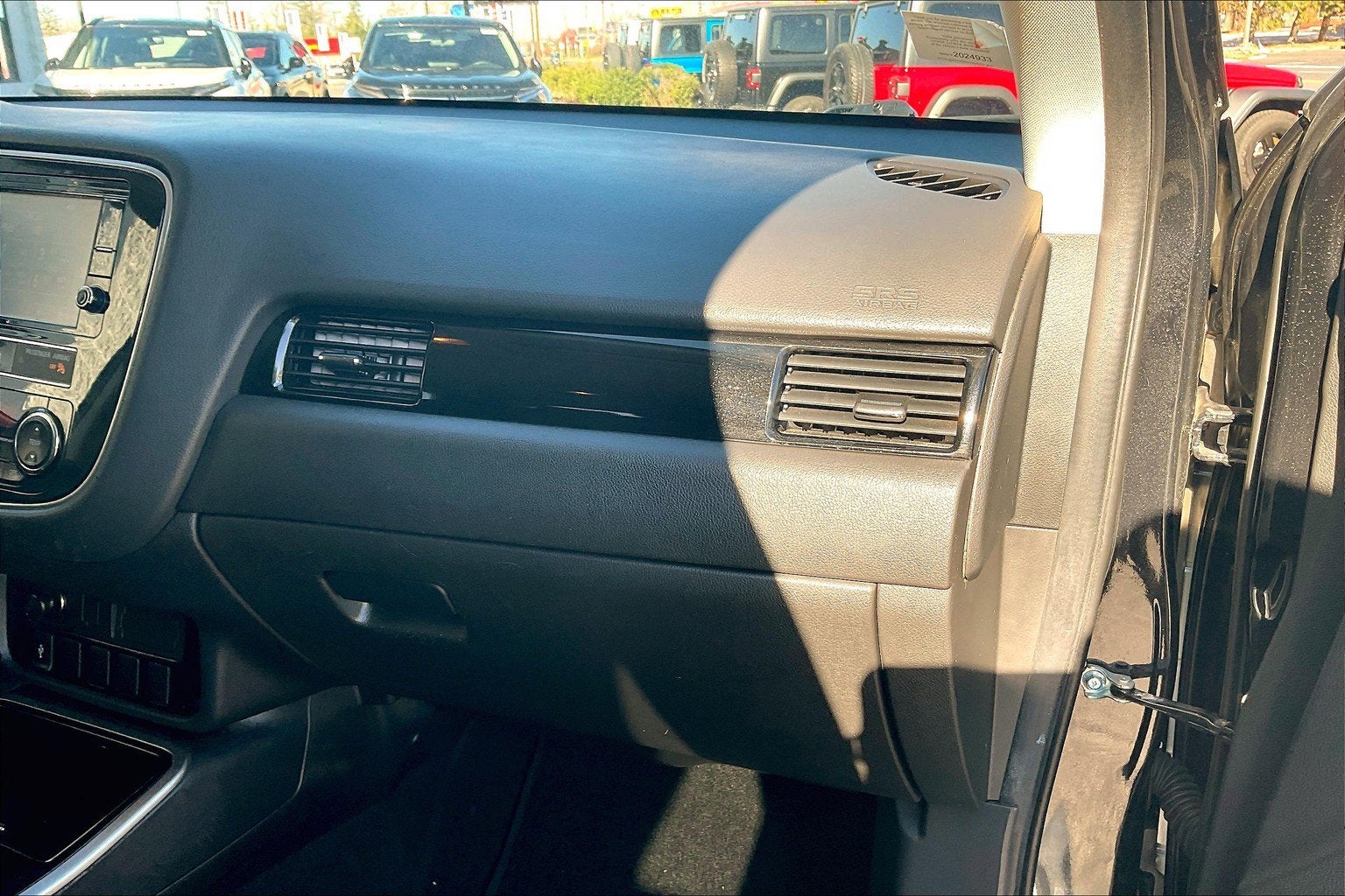 2019 Mitsubishi Outlander ES
