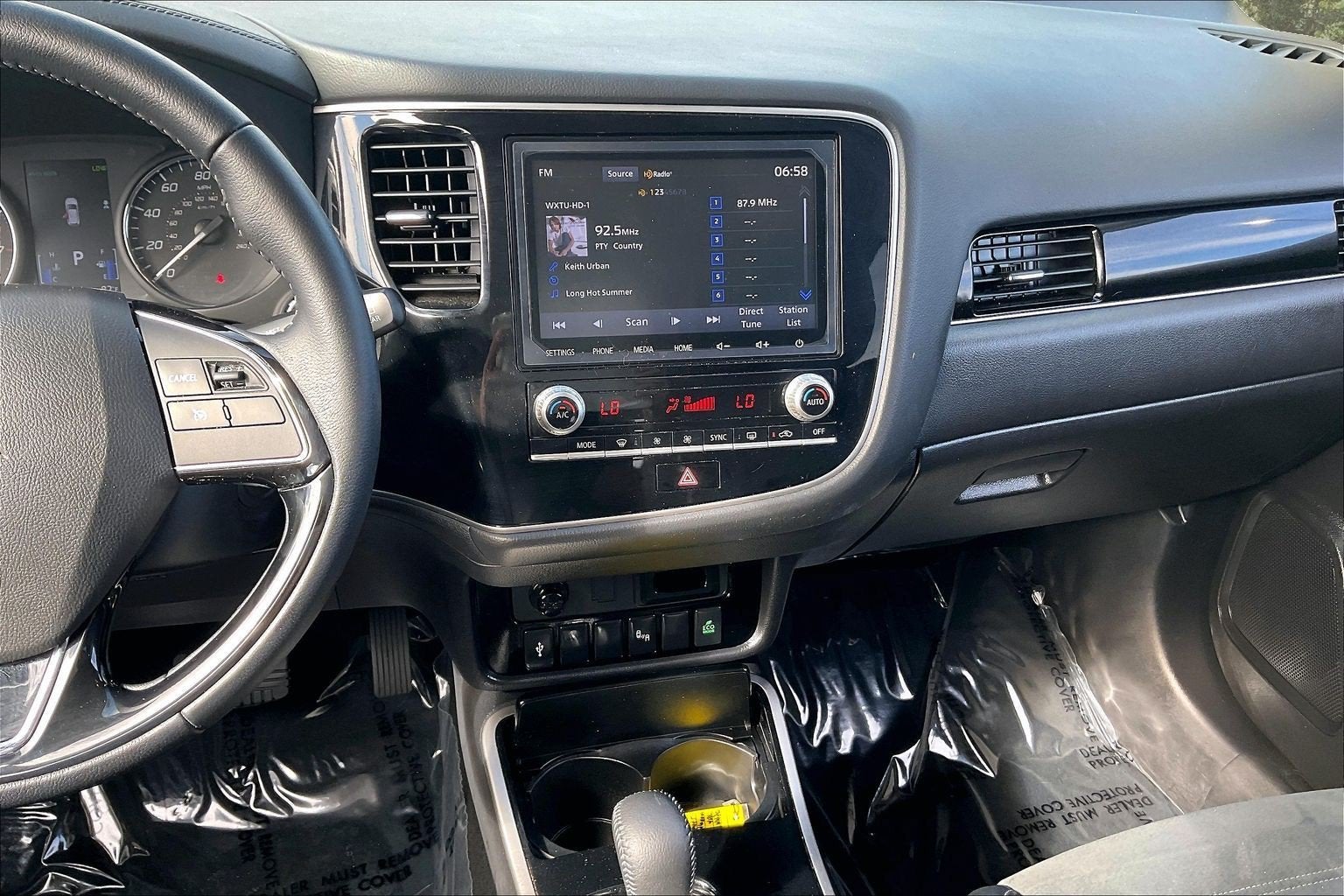 2020 Mitsubishi Outlander SE