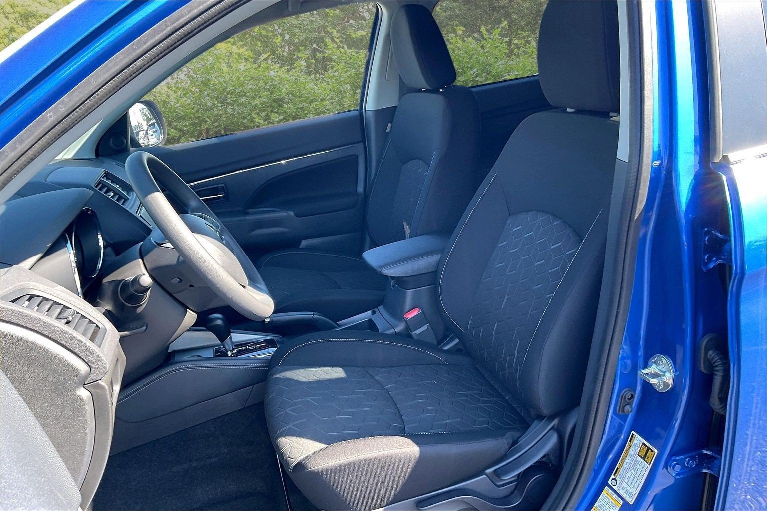 2027 Mitsubishi Outlander Sport Base