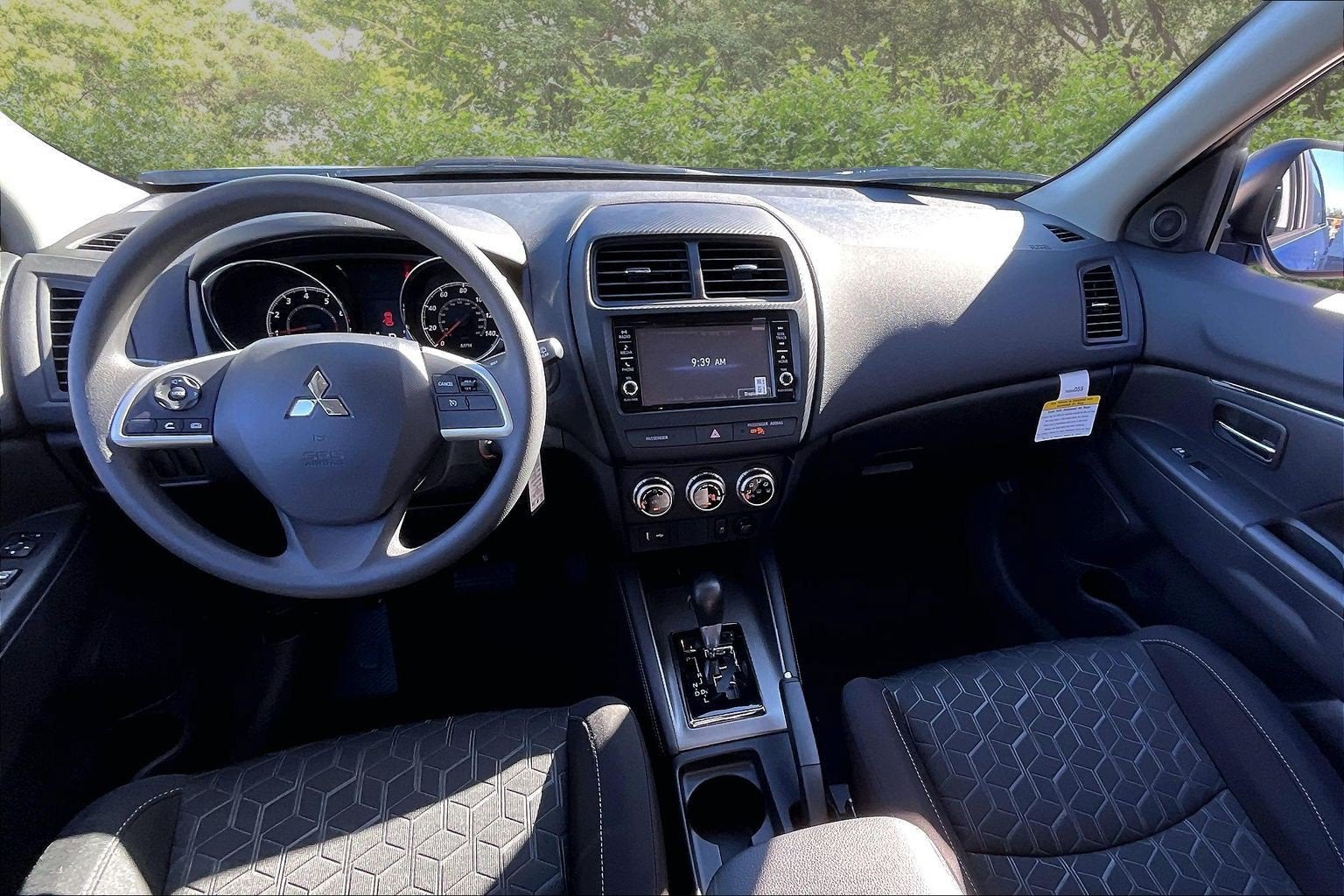 2027 Mitsubishi Outlander Sport Base