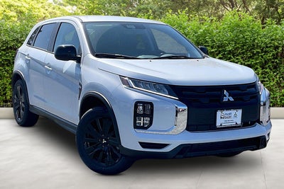 2027 Mitsubishi Outlander Sport LE
