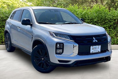 2027 Mitsubishi Outlander Sport LE