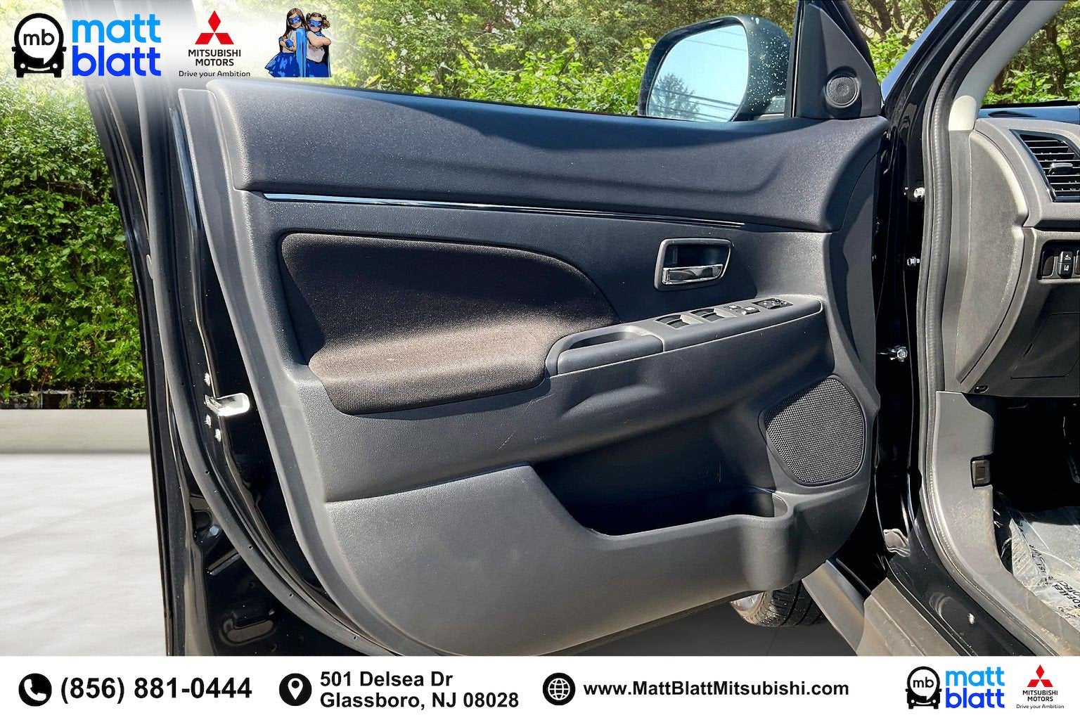 2025 Mitsubishi Outlander Sport LE