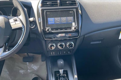 2026 Mitsubishi Outlander Sport SE