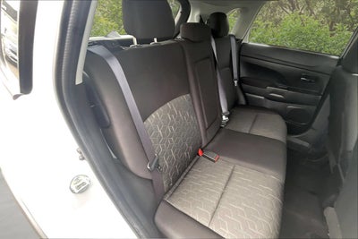 2025 Mitsubishi Outlander Sport ES