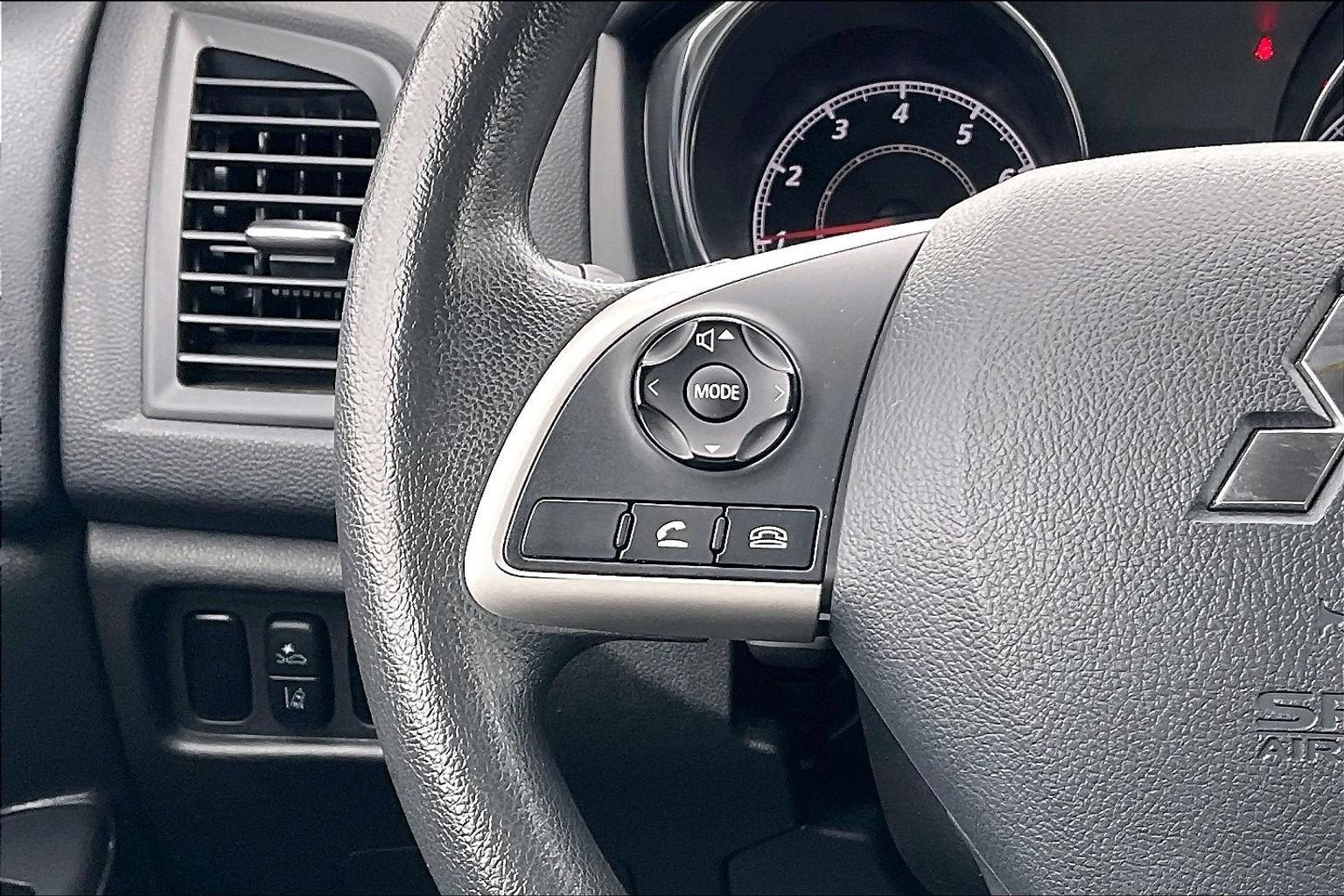 2024 Mitsubishi Outlander Sport ES